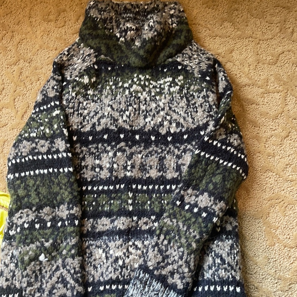 Free People sweater